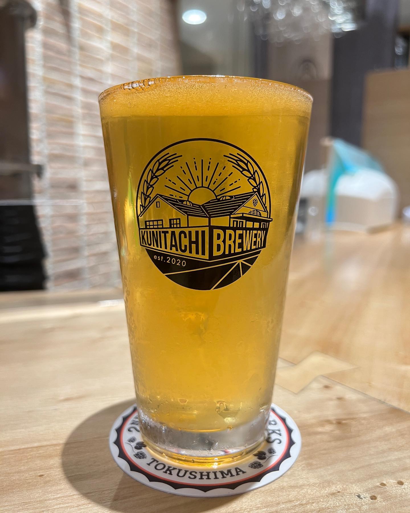 くにたちブルワリー - Instagram @lobeerve