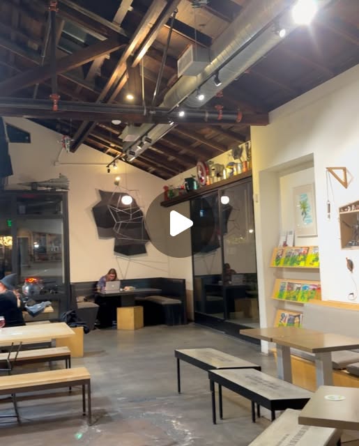 Instagram @lobeerve の投稿写真